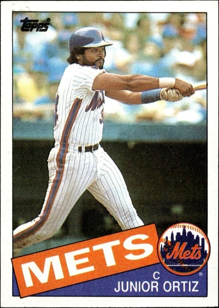 Junior Ortiz 1985 Topps #439 Baseball Trading Card - Front 1985 Topps Junior Ortiz #439 baseball trading card front