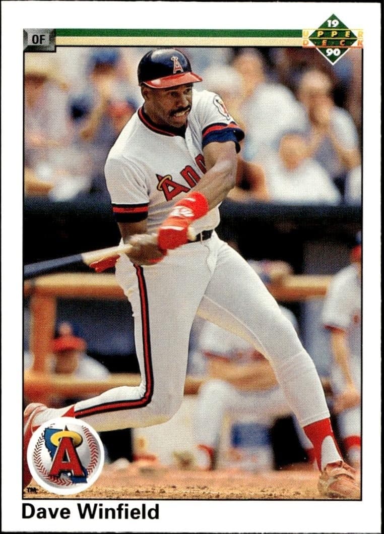 1990 Upper-Deck Dave Winfield #745 trading card