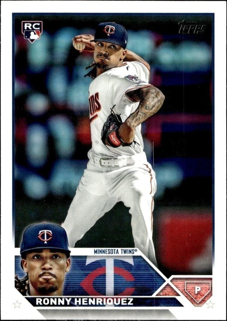 Ronny Henriquez 2023 Topps Series 2 #372 Baseball Trading Card - Front 2023 Topps Series 2 Ronny Henriquez #372 baseball trading card front