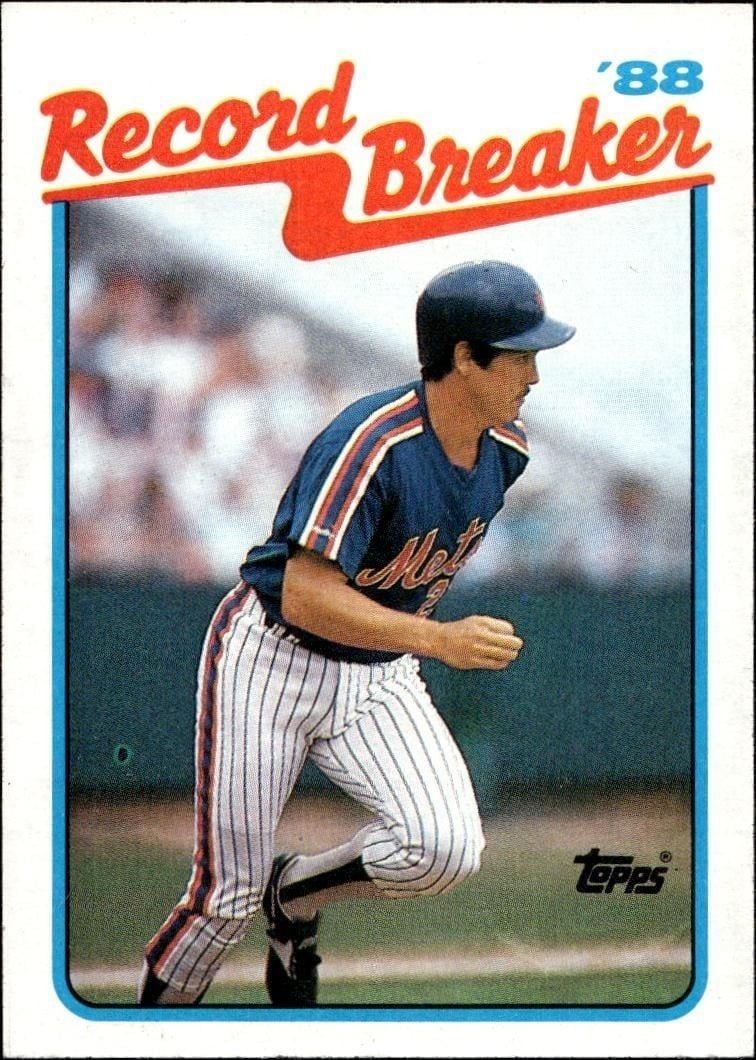 Kevin McReynolds 1989 Topps #7 Baseball Trading Card - Front 1989 Topps Kevin McReynolds #7 baseball trading card front