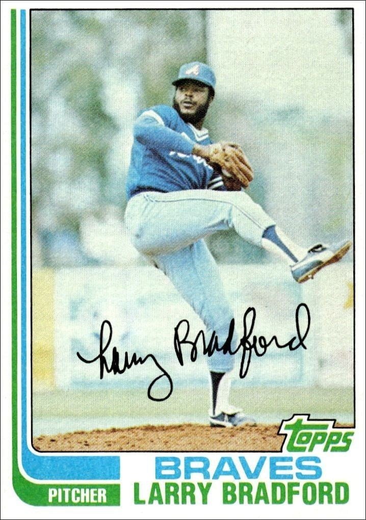 Larry Bradford 1982 Topps #271 Baseball Trading Card - Front 1982 Topps Larry Bradford #271 baseball trading card front
