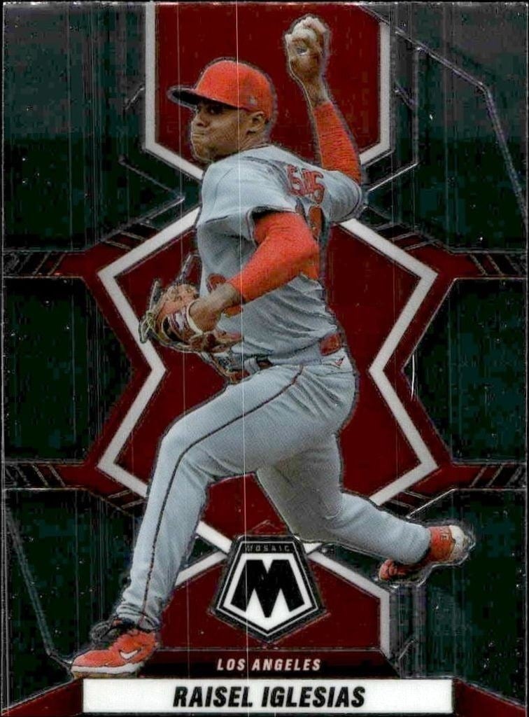 2022 Panini Mosaic Raisel Iglesias #55 trading card