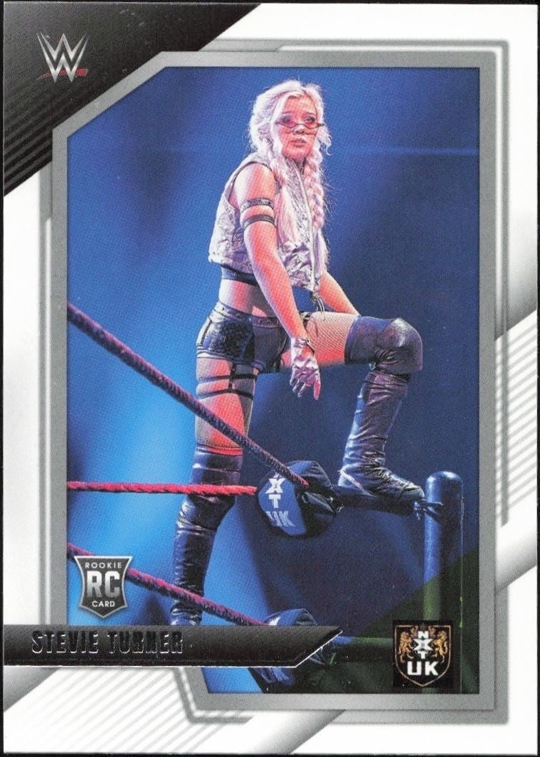 2022 Panini NXT 2.0 WWE Stevie Turner #42 trading card