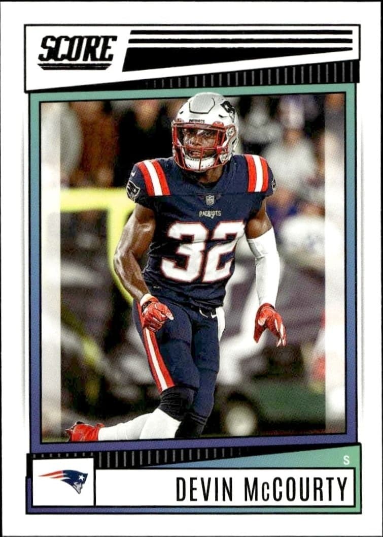 2022 Panini Score Devin McCourty #287 trading card