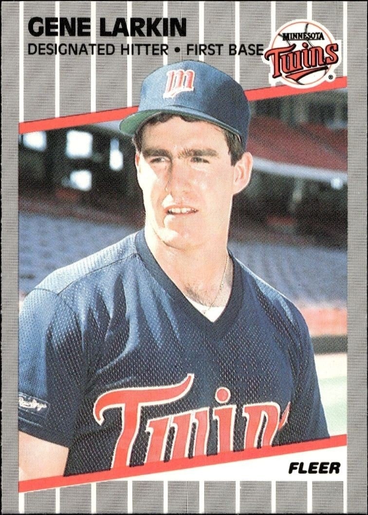 Gene Larkin 1989 Fleer #117 Baseball Trading Card - Front 1989 Fleer Gene Larkin #117 baseball trading card front