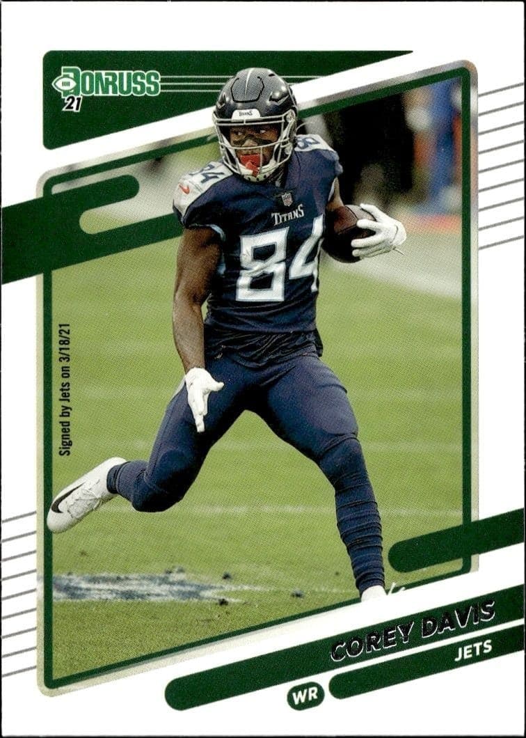 2021 Donruss Corey Davis #16 trading card