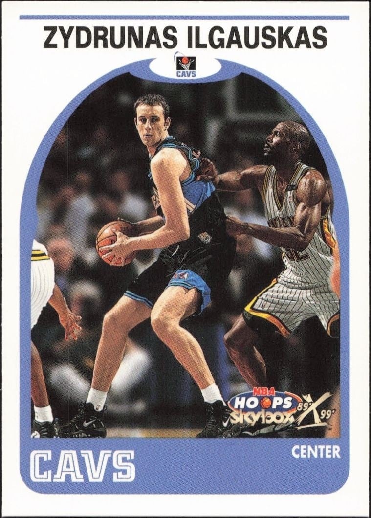 Zydrunas Ilgauskas 1999-00 Skybox NBA Hoops Decade #124 Basketball Trading Card - Front 1999-00 Skybox NBA Hoops Decade Zydrunas Ilgauskas #124 basketball trading card front