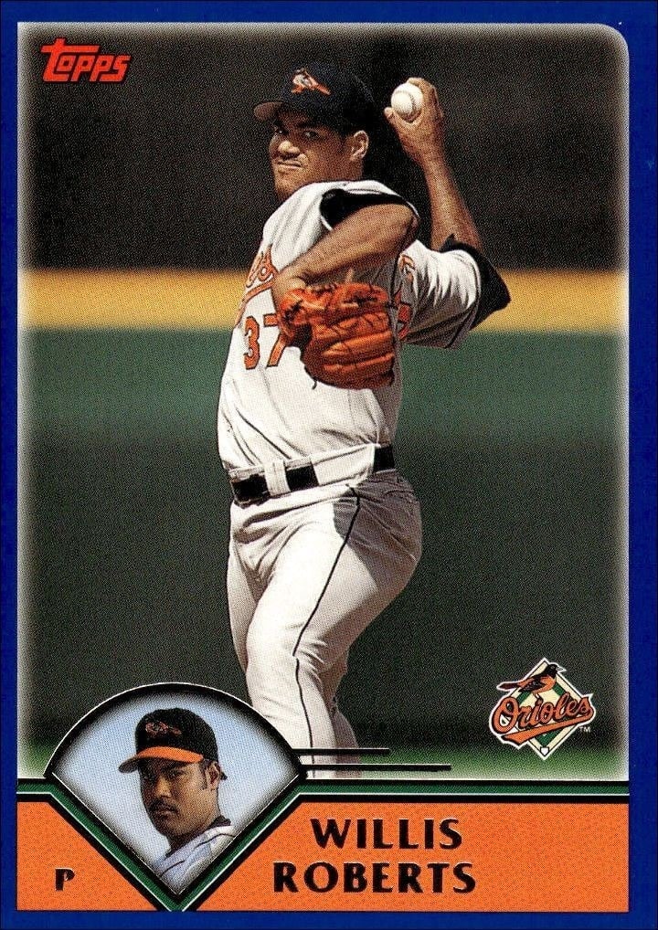 Willis Roberts 2003 Topps #557 Baseball Trading Card - Front 2003 Topps Willis Roberts #557 baseball trading card front