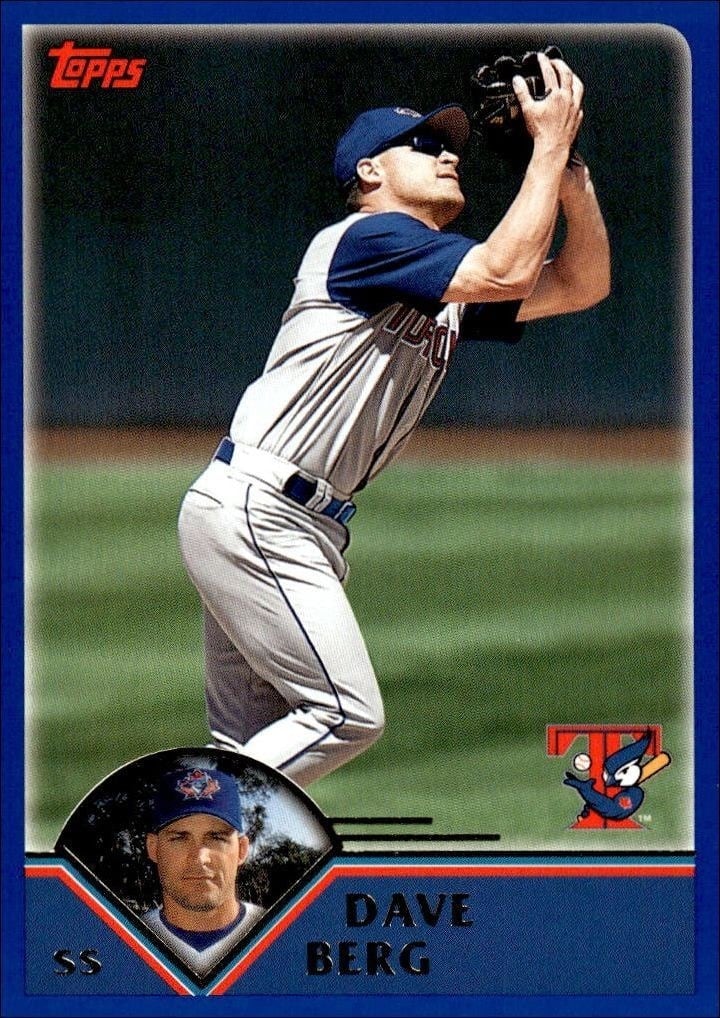 Dave Berg 2003 Topps #512 Baseball Trading Card - Front 2003 Topps Dave Berg #512 baseball trading card front