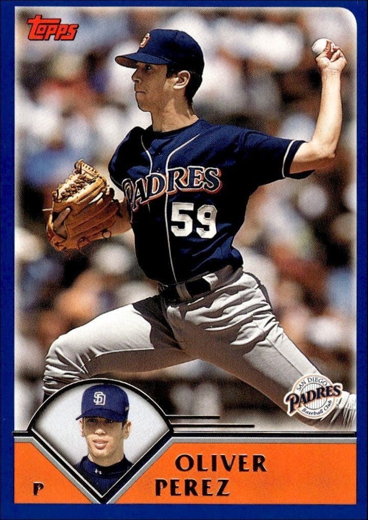 Oliver Perez 2003 Topps #552 Baseball Trading Card - Front 2003 Topps Oliver Perez #552 baseball trading card front