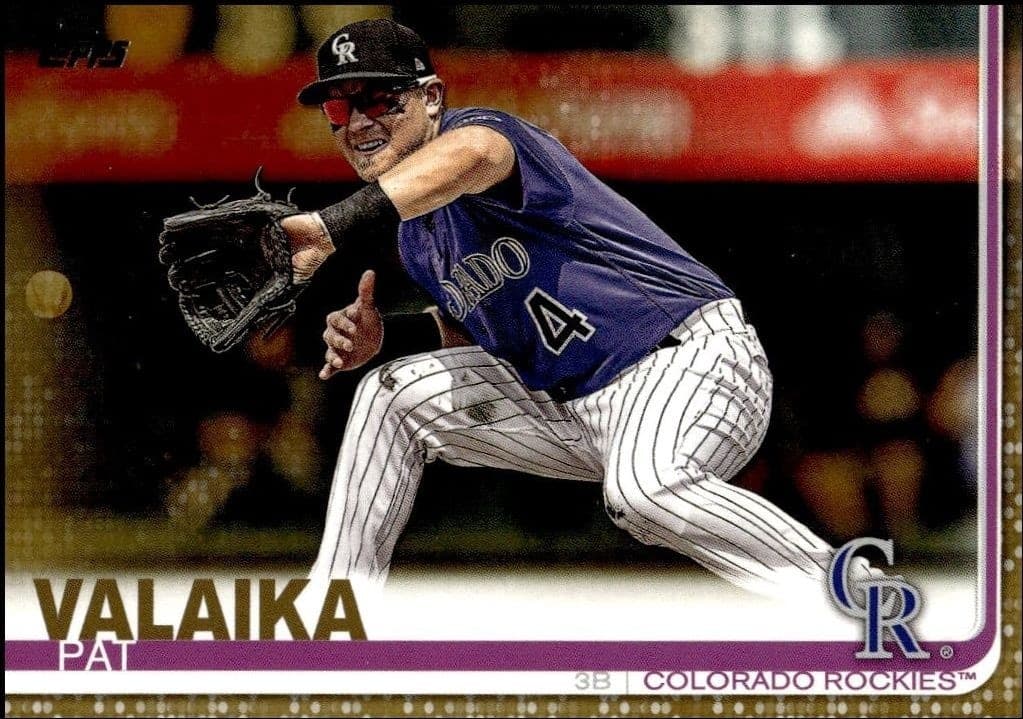 2019 Topps Series 2 Pat Valaika #621 trading card