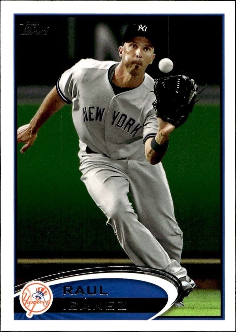 Raul Ibanez 2012 Topps #554 Baseball Trading Card - Front 2012 Topps Raul Ibanez #554 baseball trading card front