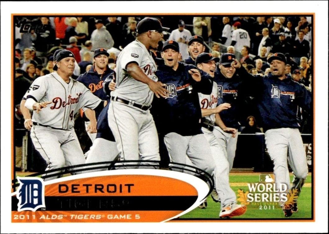 Detroit Tigers 2012 Topps #32 Baseball Trading Card - Front 2012 Topps Detroit Tigers #32 baseball trading card front