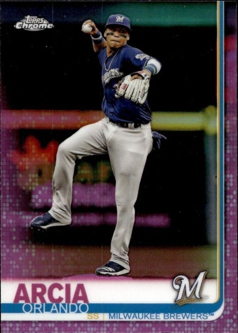 Orlando Arcia 2019 Topps Chrome #189 Baseball Trading Card - Front 2019 Topps Chrome Orlando Arcia #189 baseball trading card front