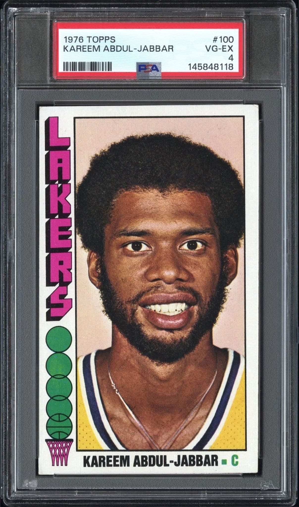 1976-77 Topps Kareem Abdul-Jabbar #100 trading card
