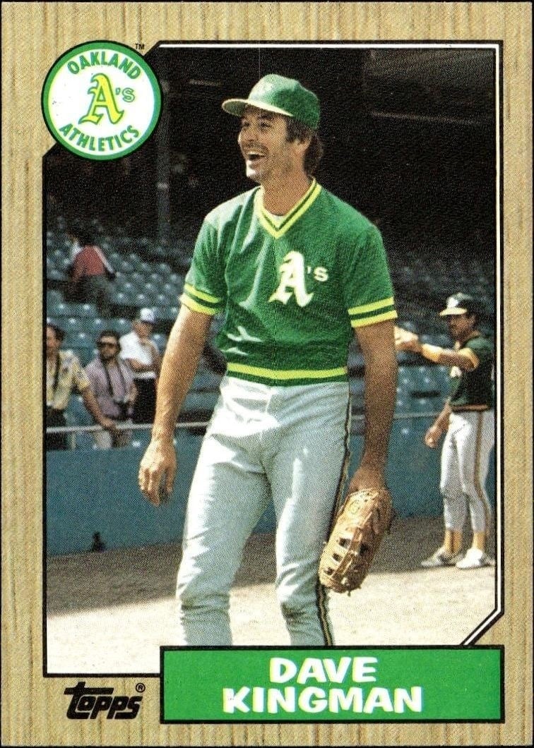 Dave Kingman 1987 Topps #709 Baseball Trading Card - Front 1987 Topps Dave Kingman #709 baseball trading card front
