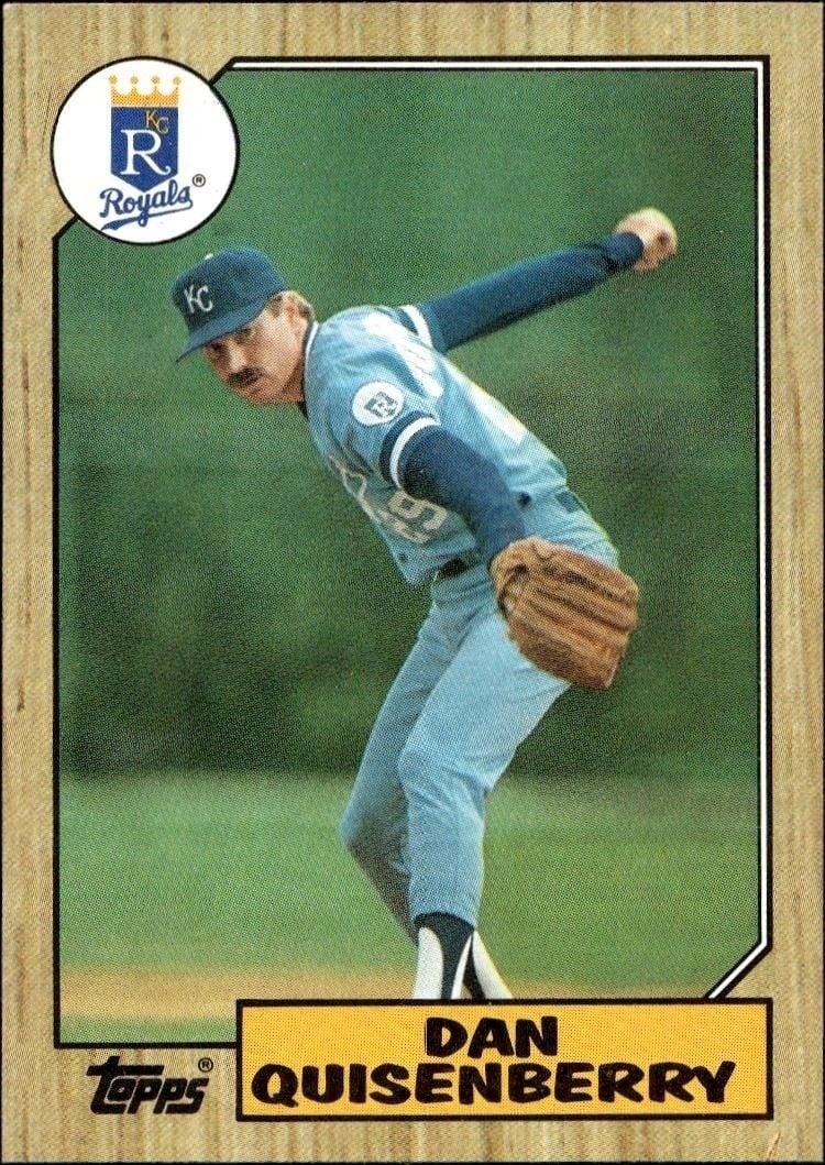 Dan Quisenberry 1987 Topps #714 Baseball Trading Card - Front 1987 Topps Dan Quisenberry #714 baseball trading card front