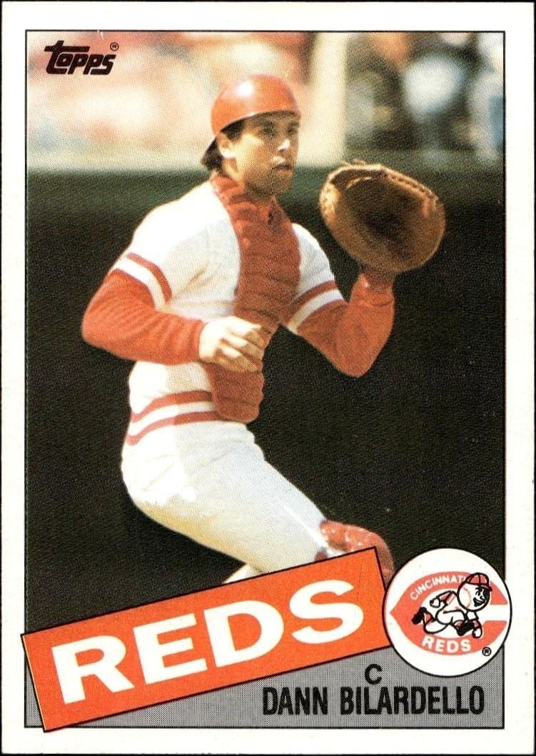 Dann Bilardello 1985 Topps #28 Baseball Trading Card - Front 1985 Topps Dann Bilardello #28 baseball trading card front