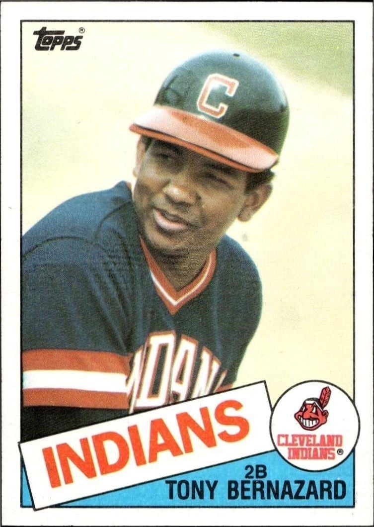 Tony Bernazard 1985 Topps #533 Baseball Trading Card - Front 1985 Topps Tony Bernazard #533 baseball trading card front