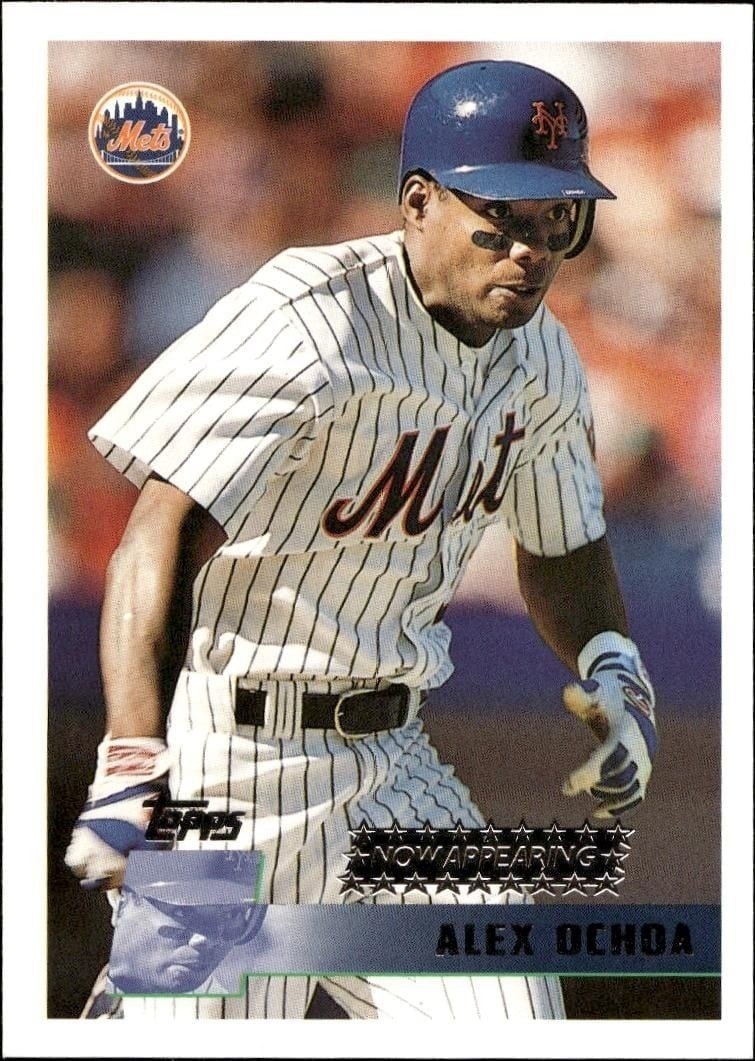 Alex Ochoa 1996 Topps Series 2 #339 Baseball Trading Card - Front 1996 Topps Series 2 Alex Ochoa #339 baseball trading card front
