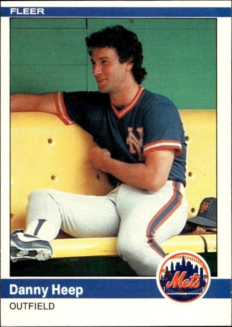 Danny Heep 1984 Fleer #586 Baseball Trading Card - Front 1984 Fleer Danny Heep #586 baseball trading card front