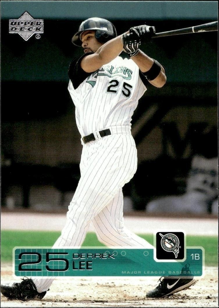 Derrek Lee 2003 Upper Deck #210 Baseball Trading Card - Front 2003 Upper Deck Derrek Lee #210 baseball trading card front