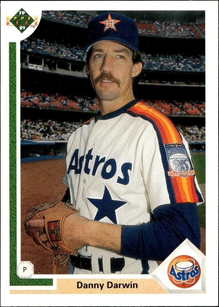 Danny Darwin 1991 Upper Deck Low Number #586 Baseball Trading Card - Front 1991 Upper Deck Low Number Danny Darwin #586 baseball trading card front