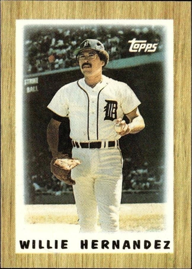 Willie Hernandez 1987 Topps Minis #54 Baseball Trading Card - Front 1987 Topps Minis Willie Hernandez #54 baseball trading card front