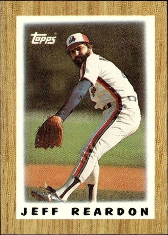 Jeff Reardon 1987 Topps Minis #18 Baseball Trading Card - Front 1987 Topps Minis Jeff Reardon #18 baseball trading card front