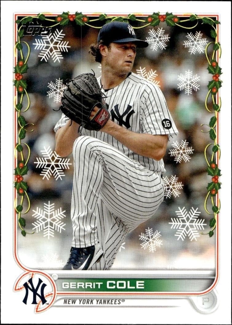 Gerrit Cole 2022 Topps Holiday #HW97 Baseball Trading Card - Front 2022 Topps Holiday Gerrit Cole #HW97 baseball trading card front