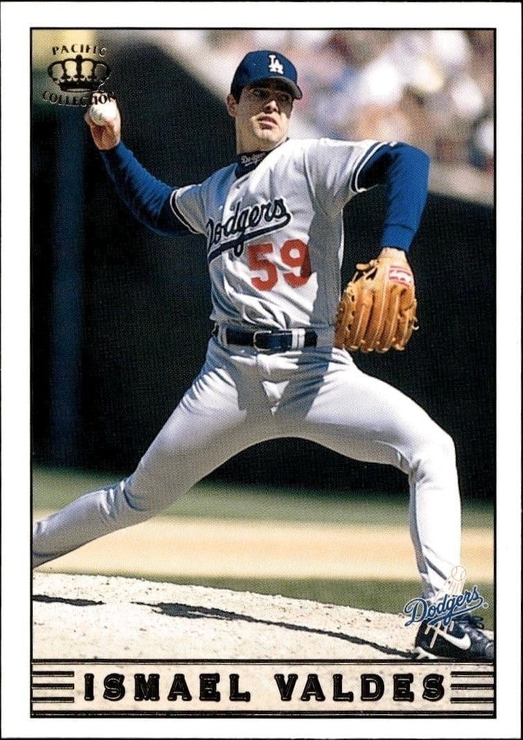 Ismael Valdes 1999 Pacific Crown Collection #146 Baseball Trading Card - Front 1999 Pacific Crown Collection Ismael Valdes #146 baseball trading card front