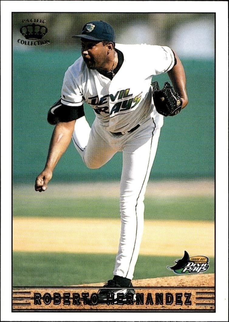 Roberto Hernandez 1999 Pacific Crown Collection #274 Baseball Trading Card - Front 1999 Pacific Crown Collection Roberto Hernandez #274 baseball trading card front