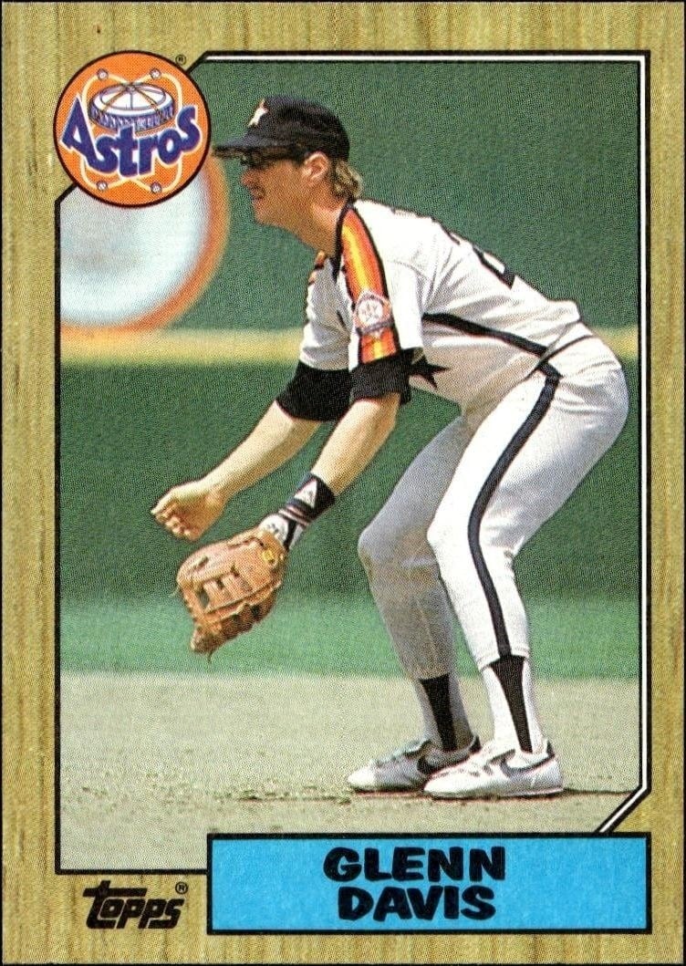 Glenn Davis 1987 Topps #560 Baseball Trading Card - Front 1987 Topps Glenn Davis #560 baseball trading card front