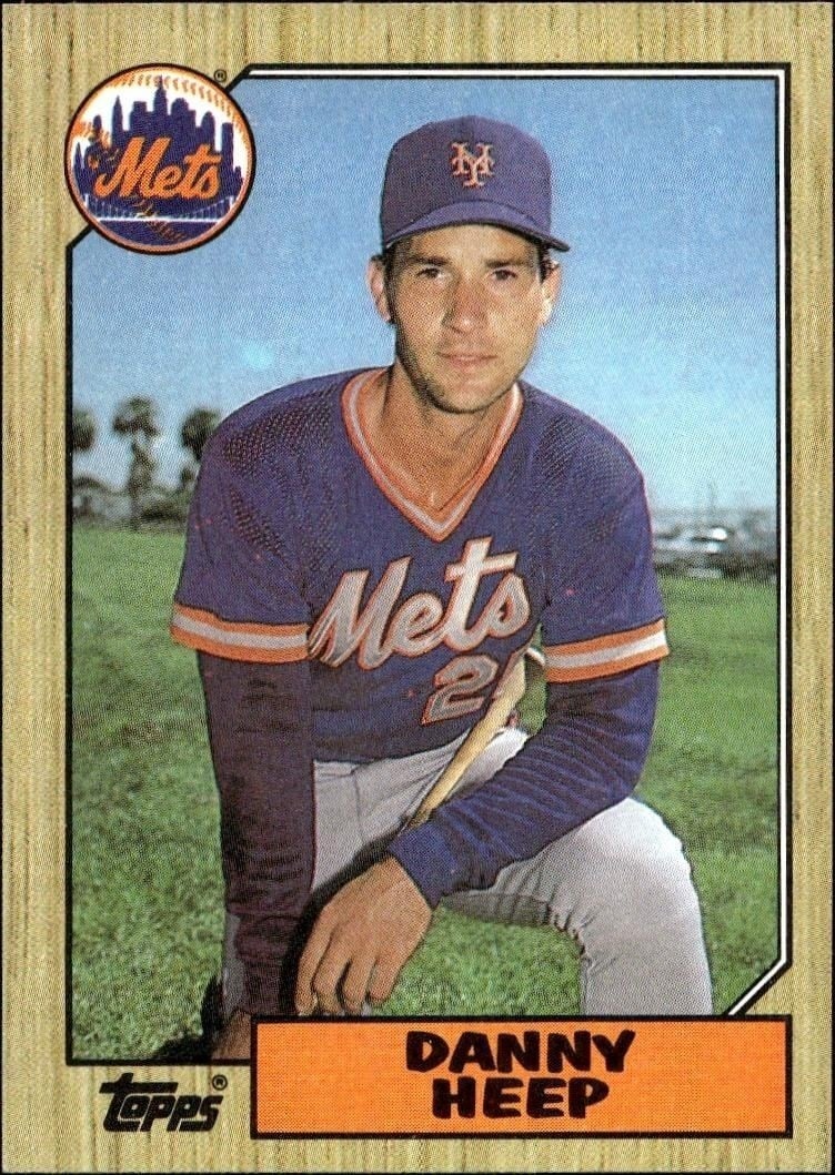 Danny Heep 1987 Topps #241 Baseball Trading Card - Front 1987 Topps Danny Heep #241 baseball trading card front