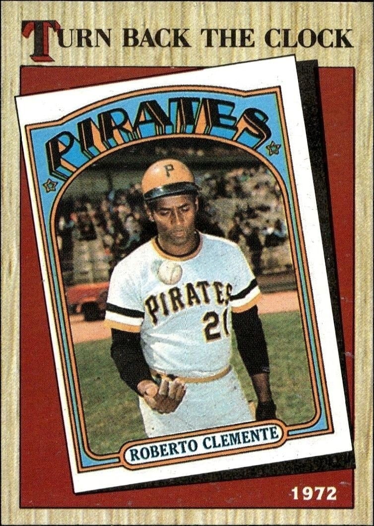 Roberto Clemente 1987 Topps #313 Baseball Trading Card - Front 1987 Topps Roberto Clemente #313 baseball trading card front
