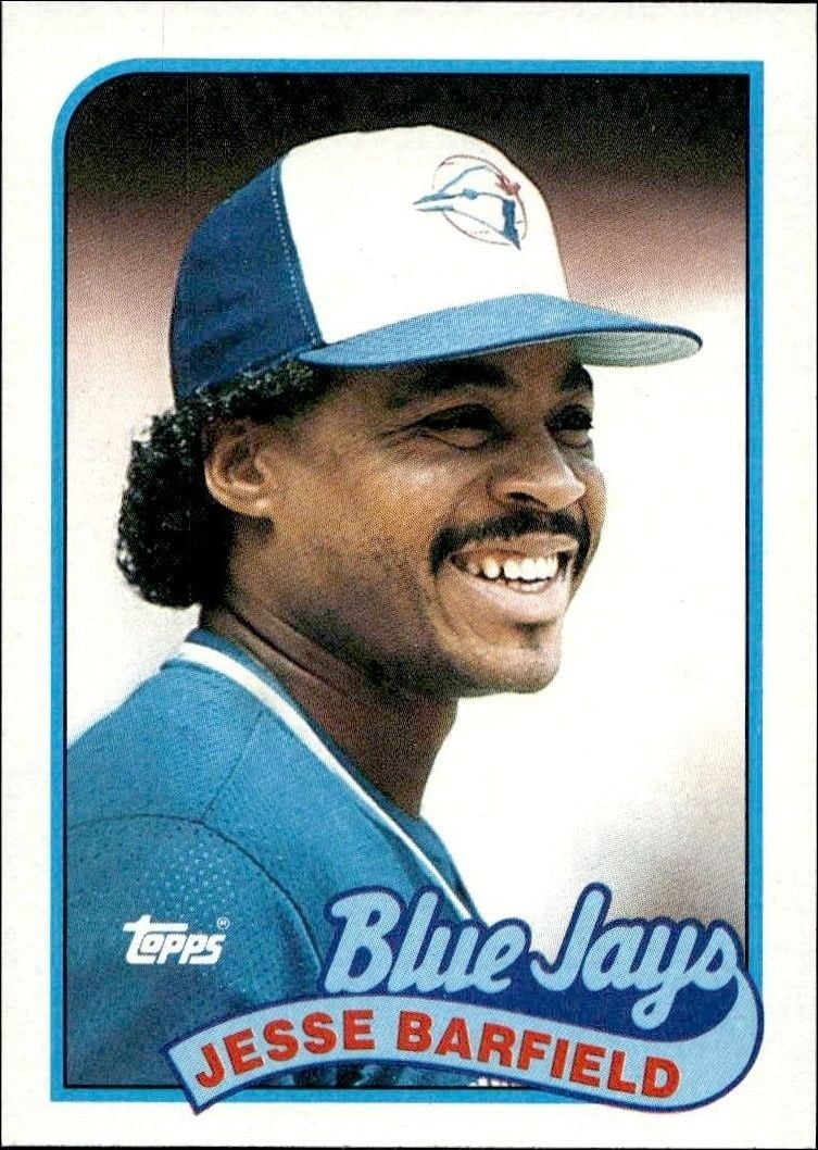 Jesse Barfield 1989 Topps #325 Baseball Trading Card - Front 1989 Topps Jesse Barfield #325 baseball trading card front