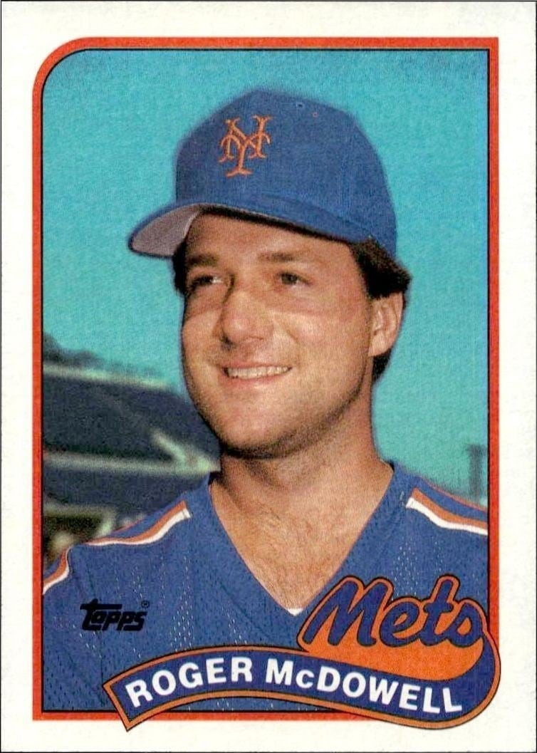 Roger McDowell 1989 Topps #735 Baseball Trading Card - Front 1989 Topps Roger McDowell #735 baseball trading card front
