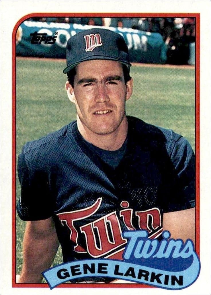 Gene Larkin 1989 Topps #318 Baseball Trading Card - Front 1989 Topps Gene Larkin #318 baseball trading card front