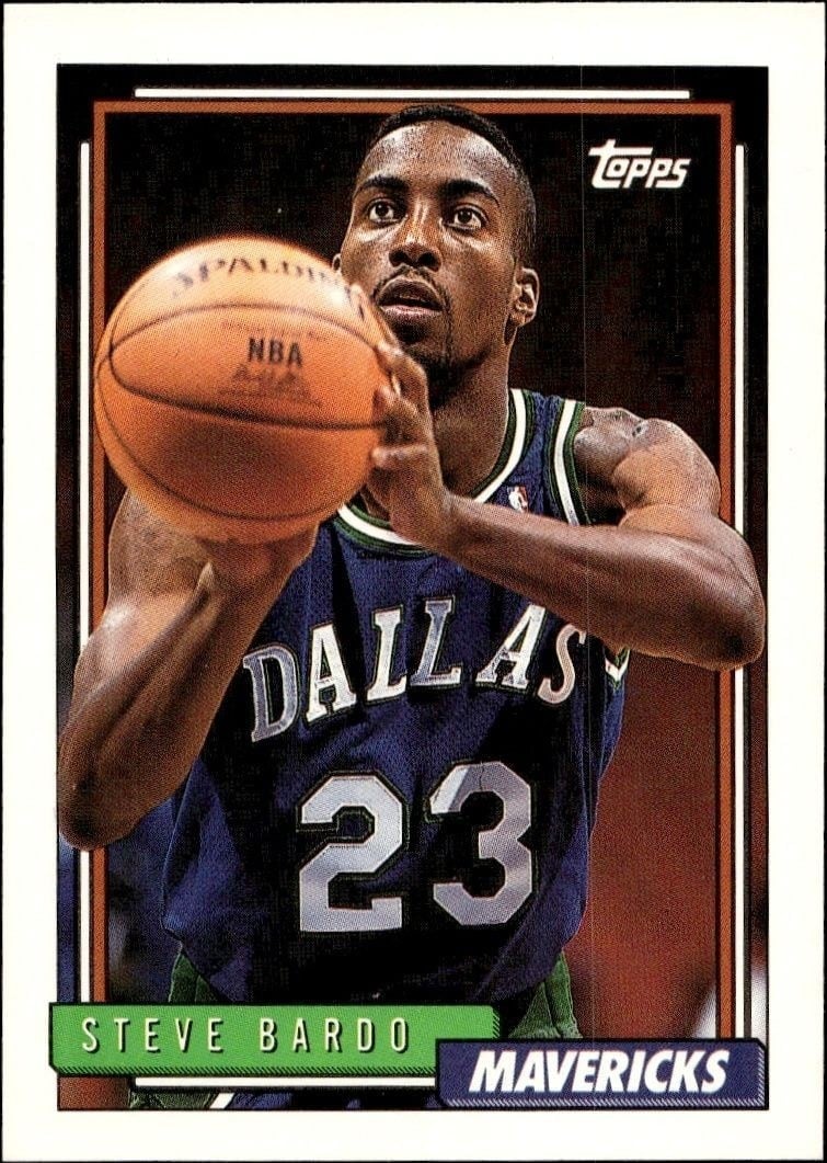 Steve Bardo 1992-93 Topps #307 Basketball Trading Card - Front 1992-93 Topps Steve Bardo #307 basketball trading card front