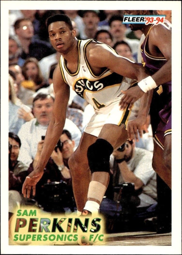 Sam Perkins 1993-94 Fleer #203 Basketball Trading Card - Front 1993-94 Fleer Sam Perkins #203 basketball trading card front