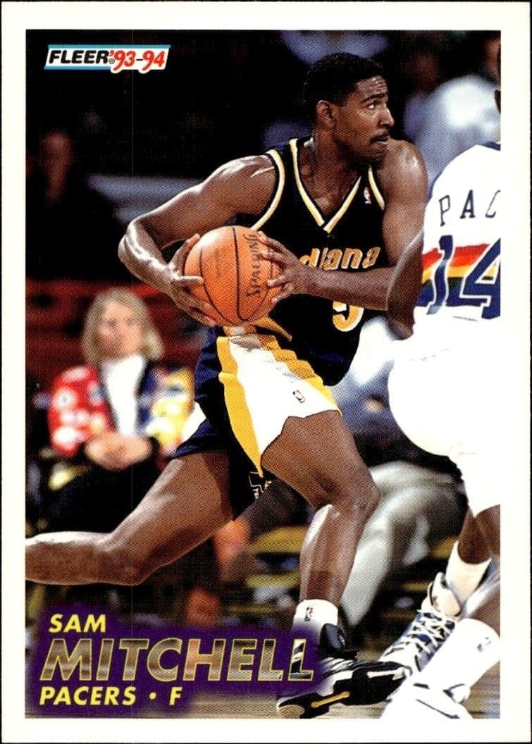 Sam Mitchell 1993-94 Fleer #86 Basketball Trading Card - Front 1993-94 Fleer Sam Mitchell #86 basketball trading card front