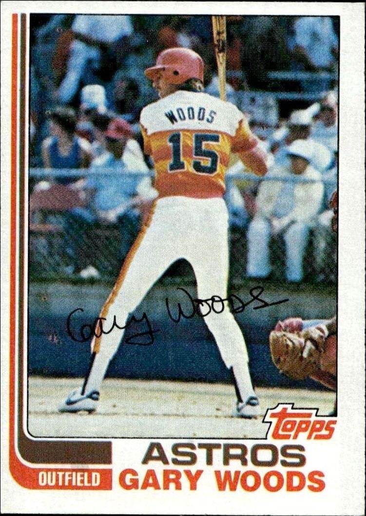 Gary Woods 1982 Topps #483 Baseball Trading Card - Front 1982 Topps Gary Woods #483 baseball trading card front