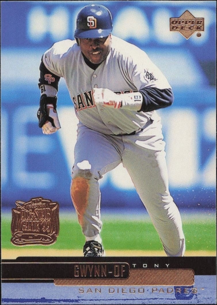 Tony Gwynn 2000 Upper Deck #216 Baseball Trading Card - Front 2000 Upper Deck Tony Gwynn #216 baseball trading card front