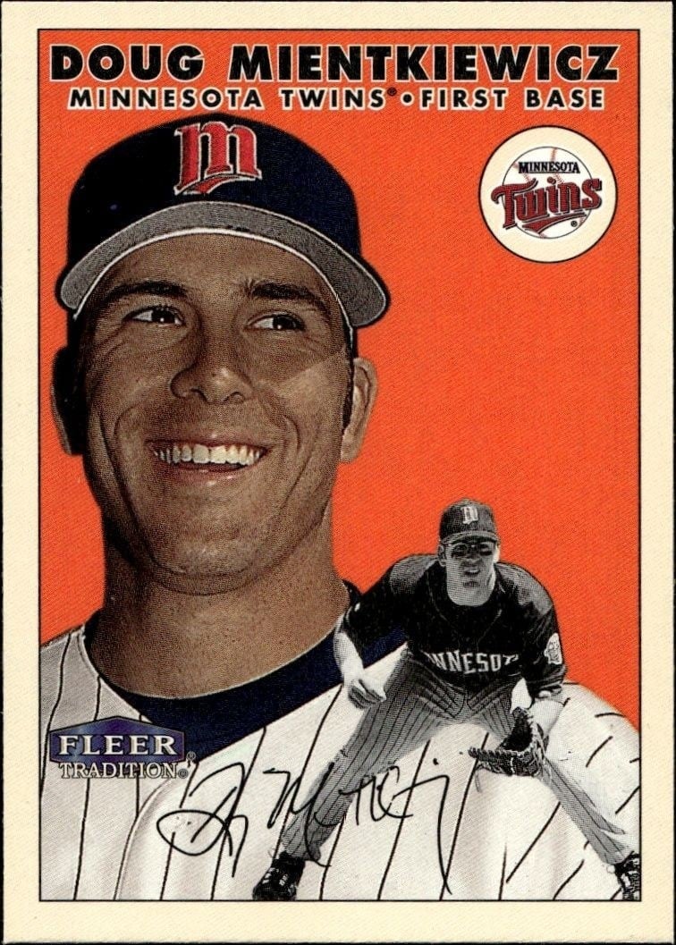Doug Mientkiewicz 2000 Fleer Tradition Glossy #189 Baseball Trading Card - Front 2000 Fleer Tradition Glossy Doug Mientkiewicz #189 baseball trading card front