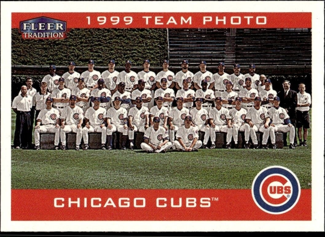 Chicago Cubs 2000 Fleer Tradition Glossy #350 Baseball Trading Card - Front 2000 Fleer Tradition Glossy Chicago Cubs #350 baseball trading card front