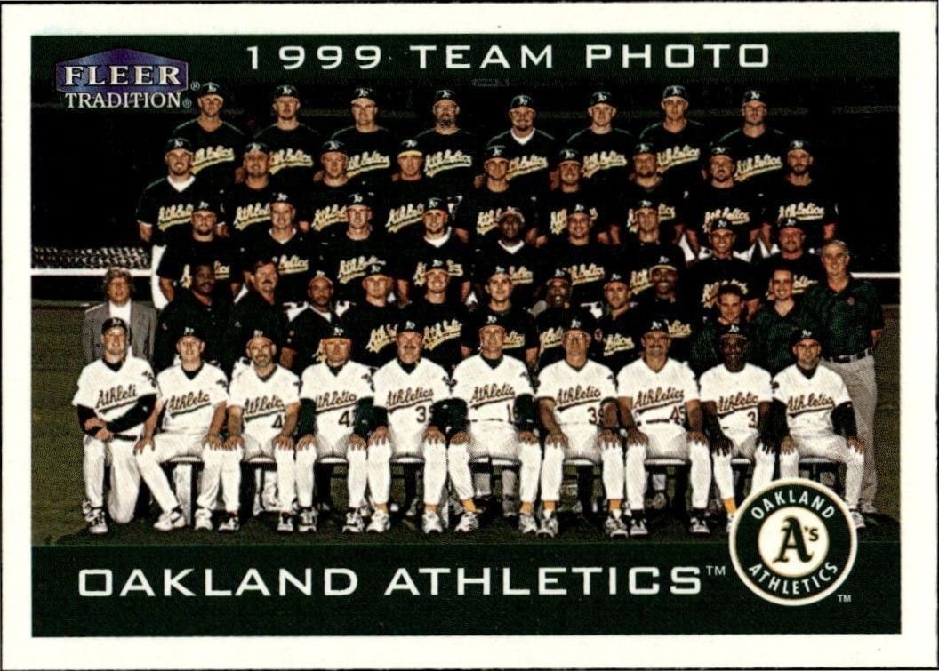 Oakland Athletics 2000 Fleer Tradition Glossy #395 Baseball Trading Card - Front 2000 Fleer Tradition Glossy Oakland Athletics #395 baseball trading card front
