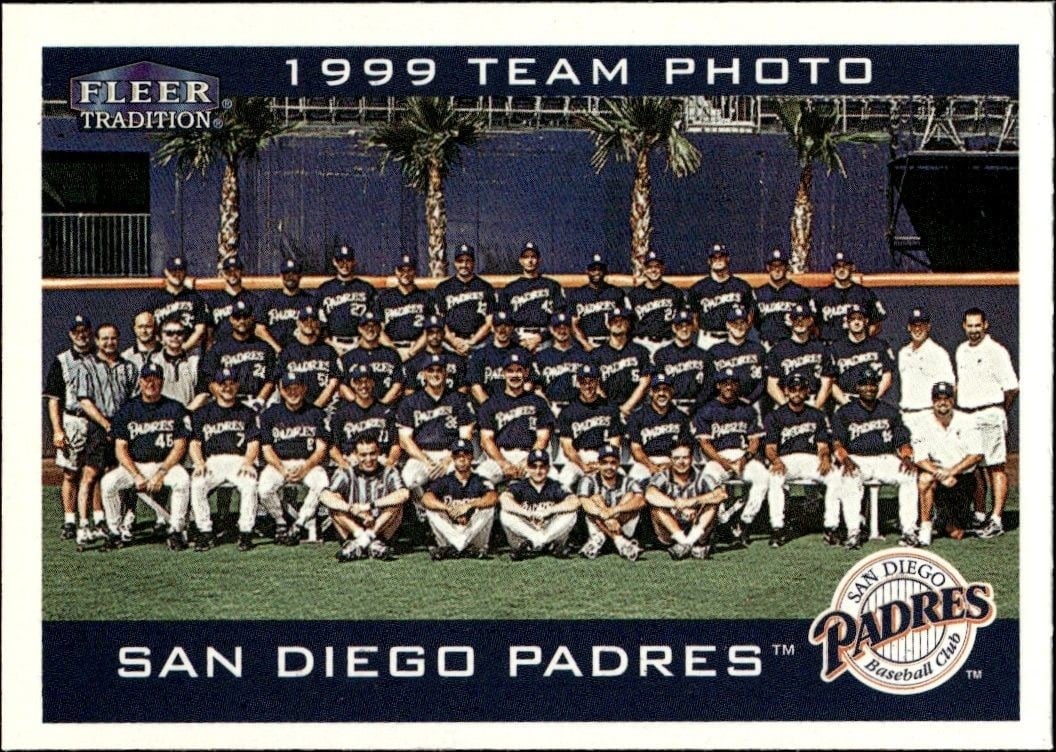 San Diego Padres 2000 Fleer Tradition Glossy #213 Baseball Trading Card - Front 2000 Fleer Tradition Glossy San Diego Padres #213 baseball trading card front