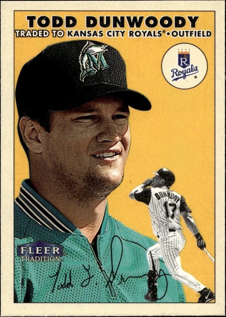Todd Dunwoody 2000 Fleer Tradition Glossy #158 Baseball Trading Card - Front 2000 Fleer Tradition Glossy Todd Dunwoody #158 baseball trading card front