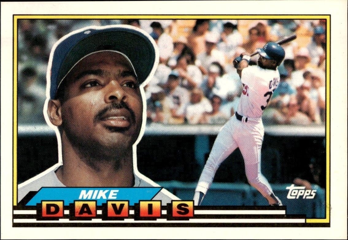 Mike Davis 1989 Topps Big #225 Baseball Trading Card - Front 1989 Topps Big Mike Davis #225 baseball trading card front