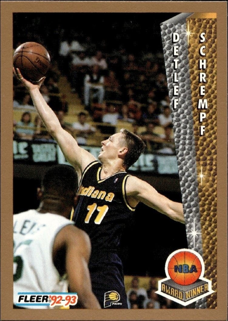 Detlef Schrempf 1992-93 Fleer #249 Basketball Trading Card - Front 1992-93 Fleer Detlef Schrempf #249 basketball trading card front